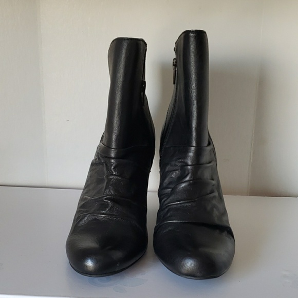 Ana new approach booties size 8.5 - Picture 3 of 8